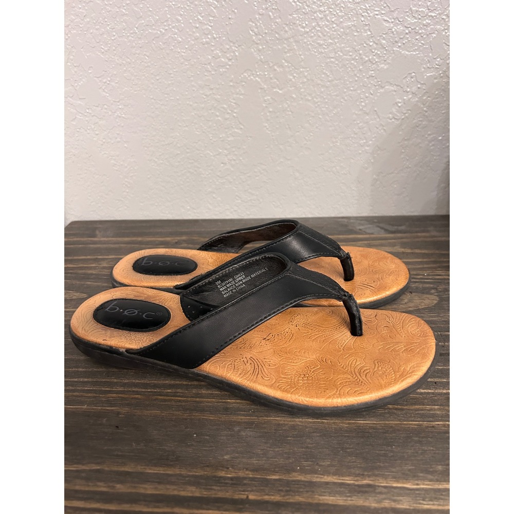 B.O.C. Born Black Tan Thong Sandals Size 9M Summer Vacation Spring Casual